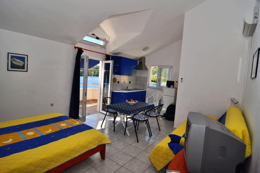 Apartments Livia Lastovo Exterior foto
